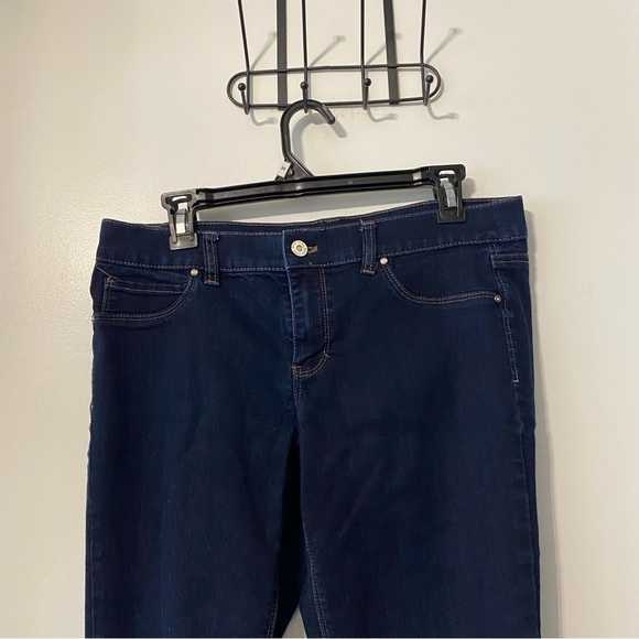 White House Black Market Skinny Stretchy Dark Wash Jeans Med‎ 8-10 - Picture 2 of 7